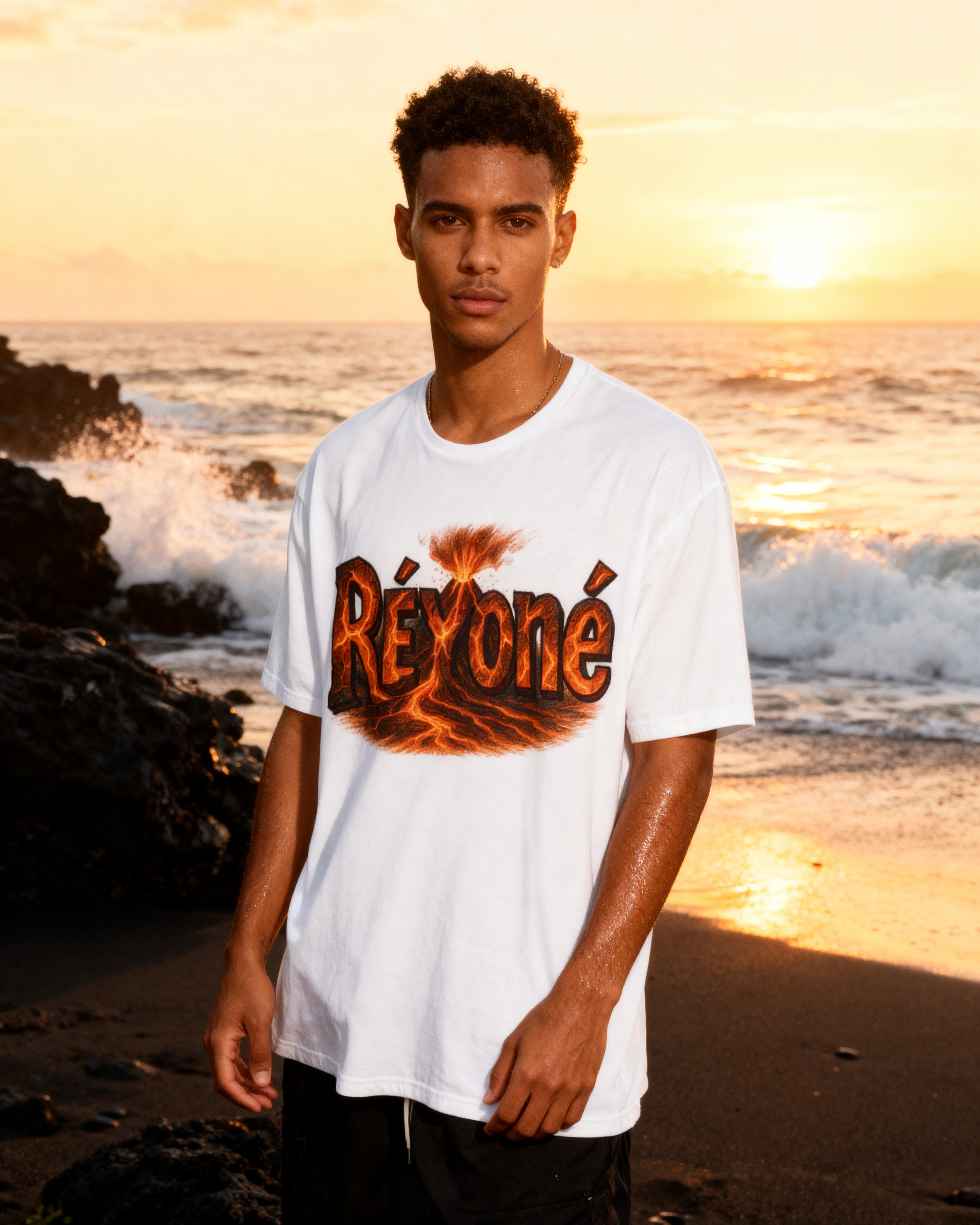 GRAN GUÈL - 100%  La Réunion - T-Shirt unisexe - "RÉYONÉ VOLCAN"