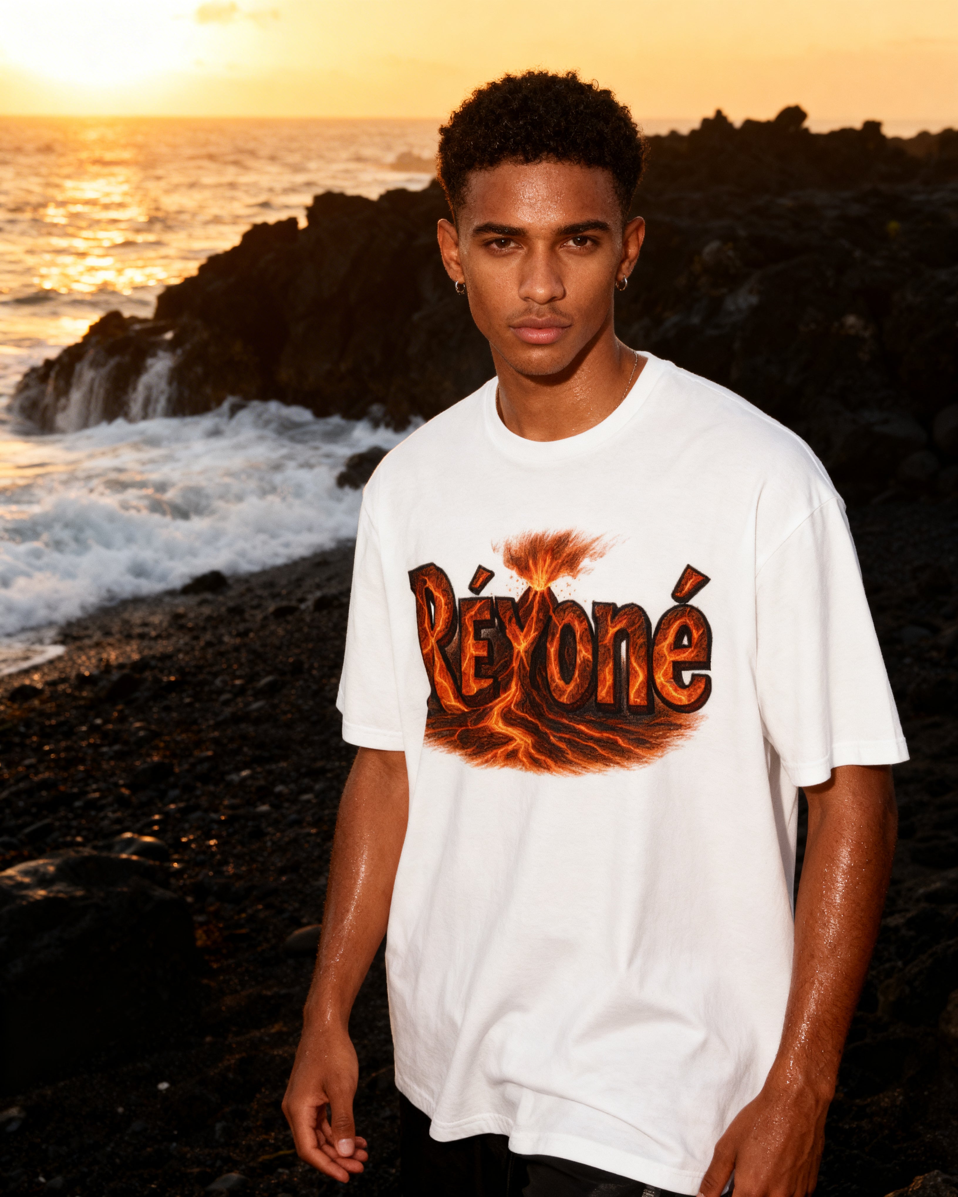 GRAN GUÈL - 100%  La Réunion - T-Shirt unisexe - "RÉYONÉ VOLCAN"